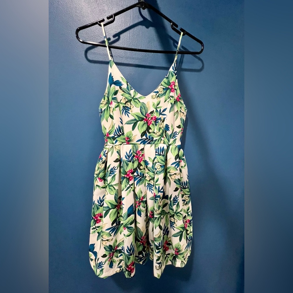 Great summer or vacation dress!